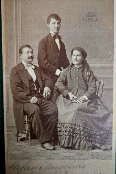 Antique Cabinet Card by J. Löwy – Vienna ca. 1880 – Imperial Court Photographer