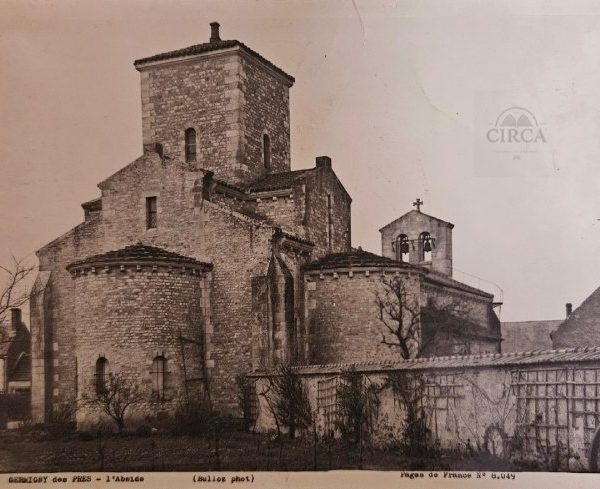 Carte Postale – Germigny-des-Prés Church (ca. 1925) – Rare French Romanesque Architecture